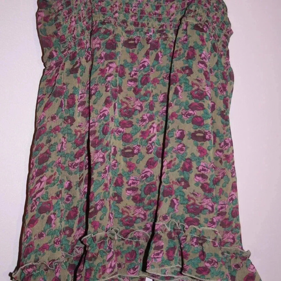 Express Medium Spaghetti Strap Tank Top - Picture 15 of 15